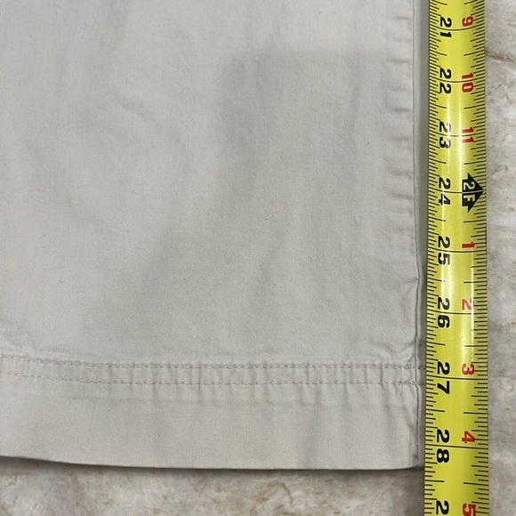 Eddie Bauer | Mercer Fit Khaki Pants | Light‎ Stone | Petite Size 16 (16P) - Picture 4 of 10